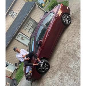 Meet your Posher, Jonathan